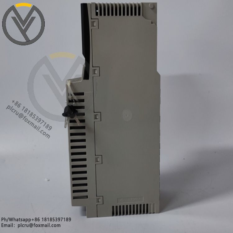 ISH100/30058/0/1/00/0 Schneider Electric Servo motor